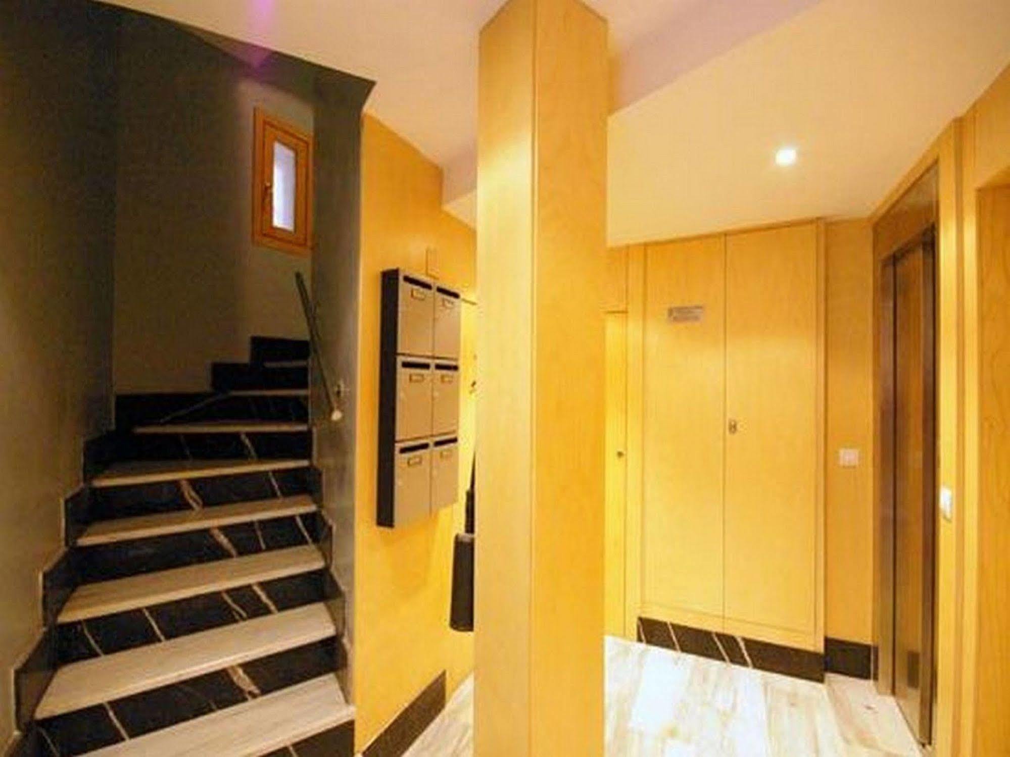 Like Apartments Lonja Valencia Luaran gambar
